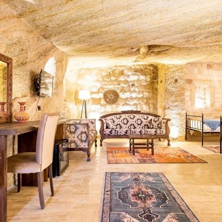 Uzay Cave Suite Hotel Ürgüp Exterior foto